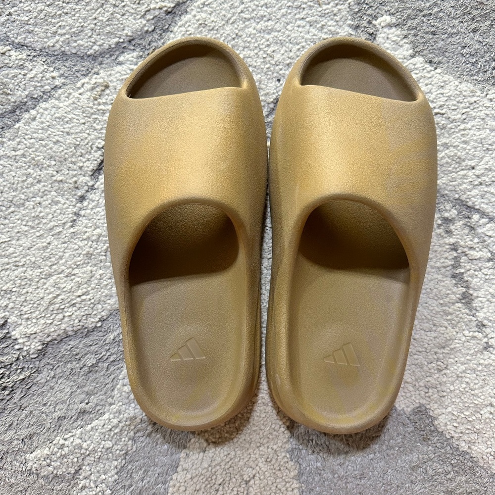 Yeezy Slides